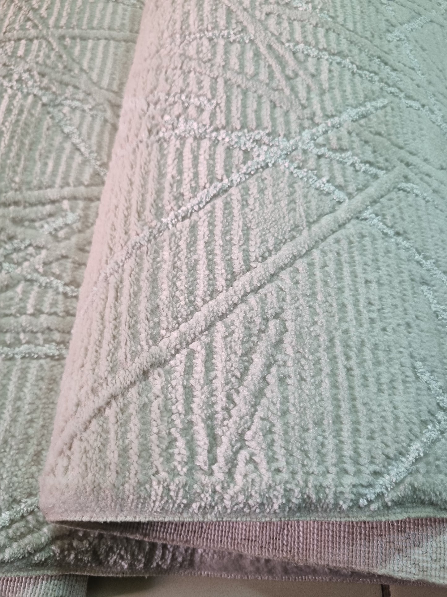 Minimalistic Contemporary Rug - Off White (5.2x7.5ft)