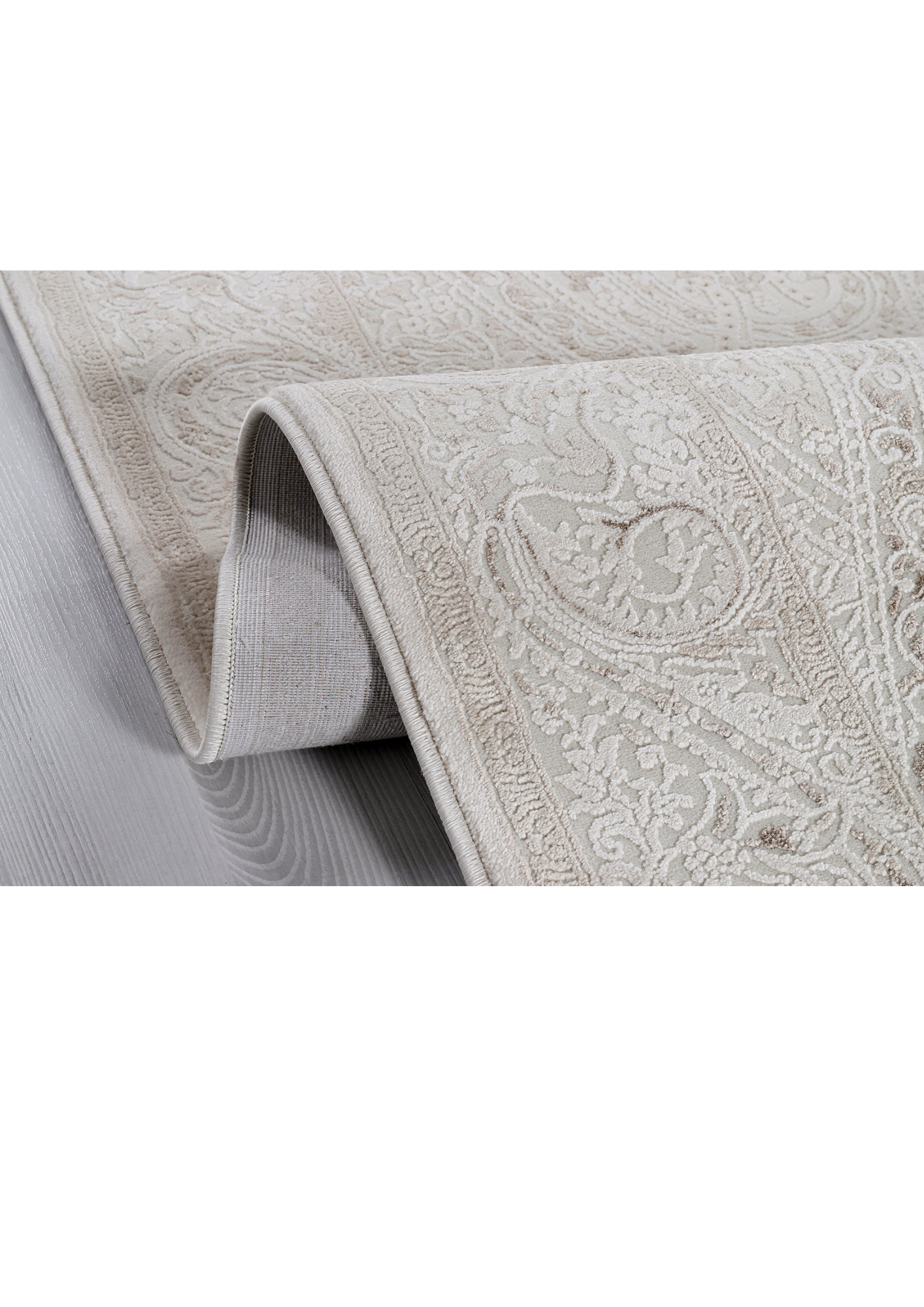 Rug with an elegant fusion of traditional motifs and soft neutral tones, polypropylene and polyester yarn (5.2x7.6ft)