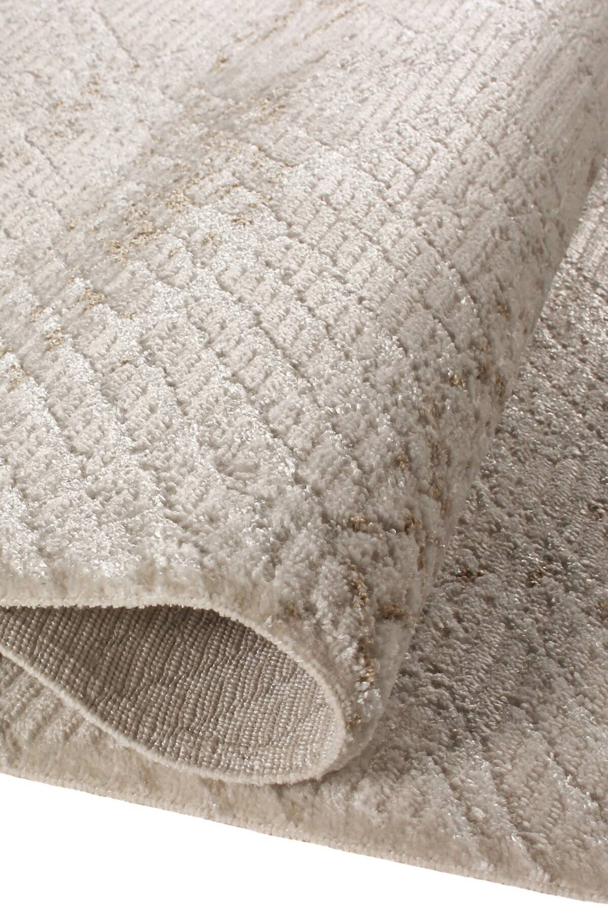 Sheer Dimond Rug Minimalistic Diamond Shimmer Rug - Gold and Creamy (5.2x7.5ft ...