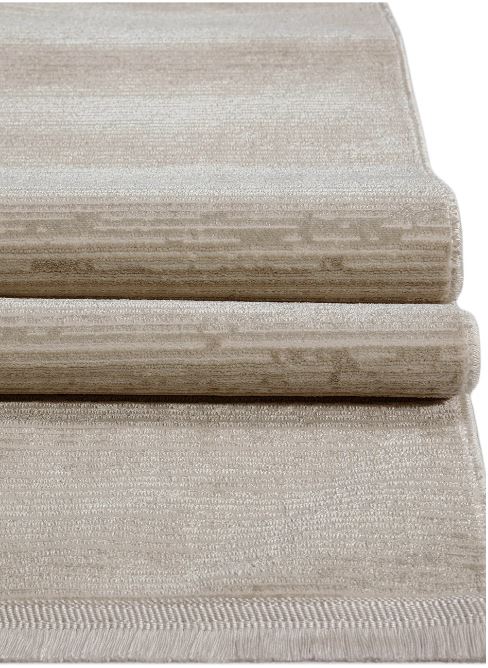 Layered neutral beige tones created with gentle depth and texture (5x7.6ft)