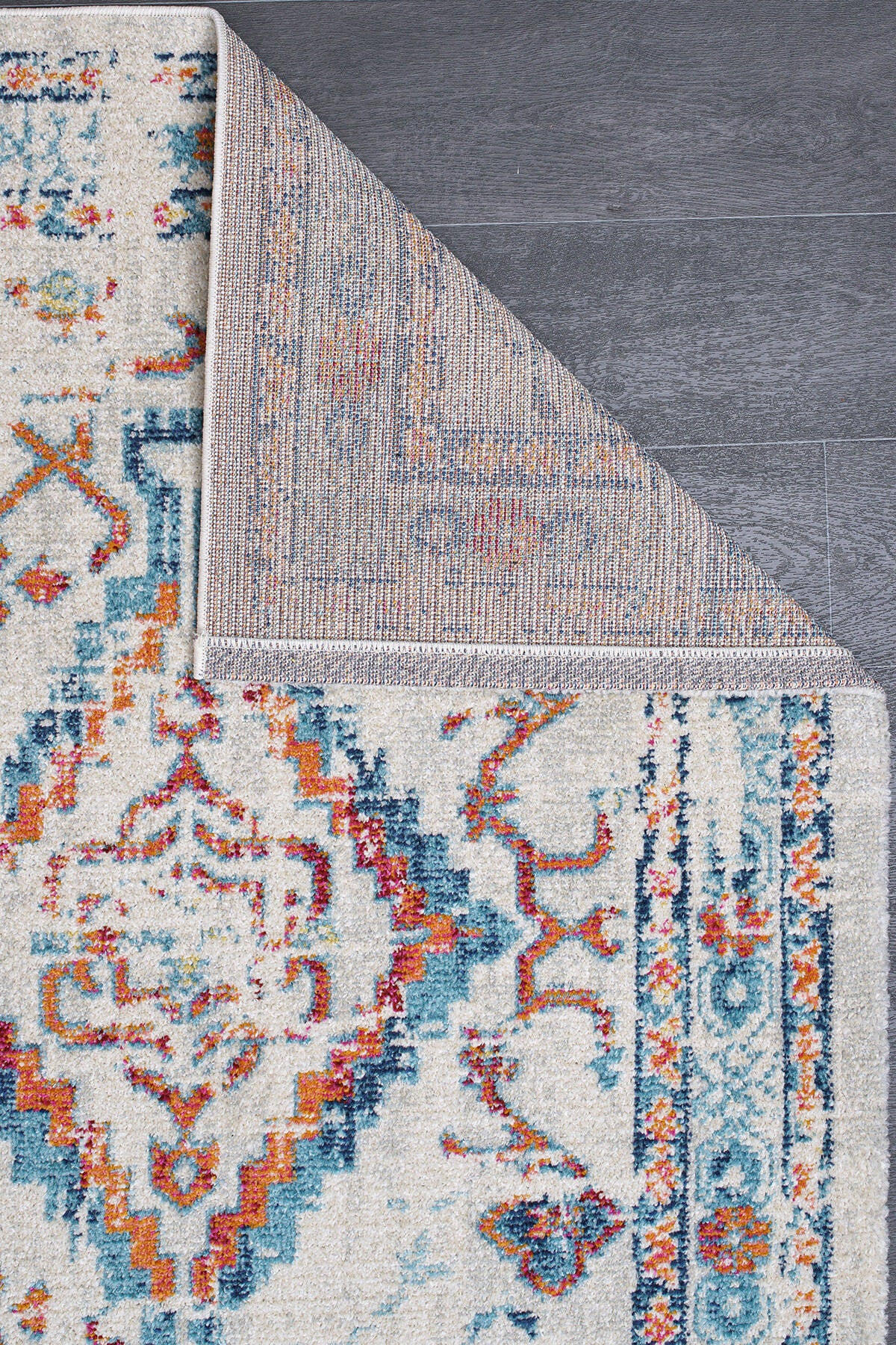 High Quality Woven Carpet Rug produced in TURKEY (3.11x5.5ft)